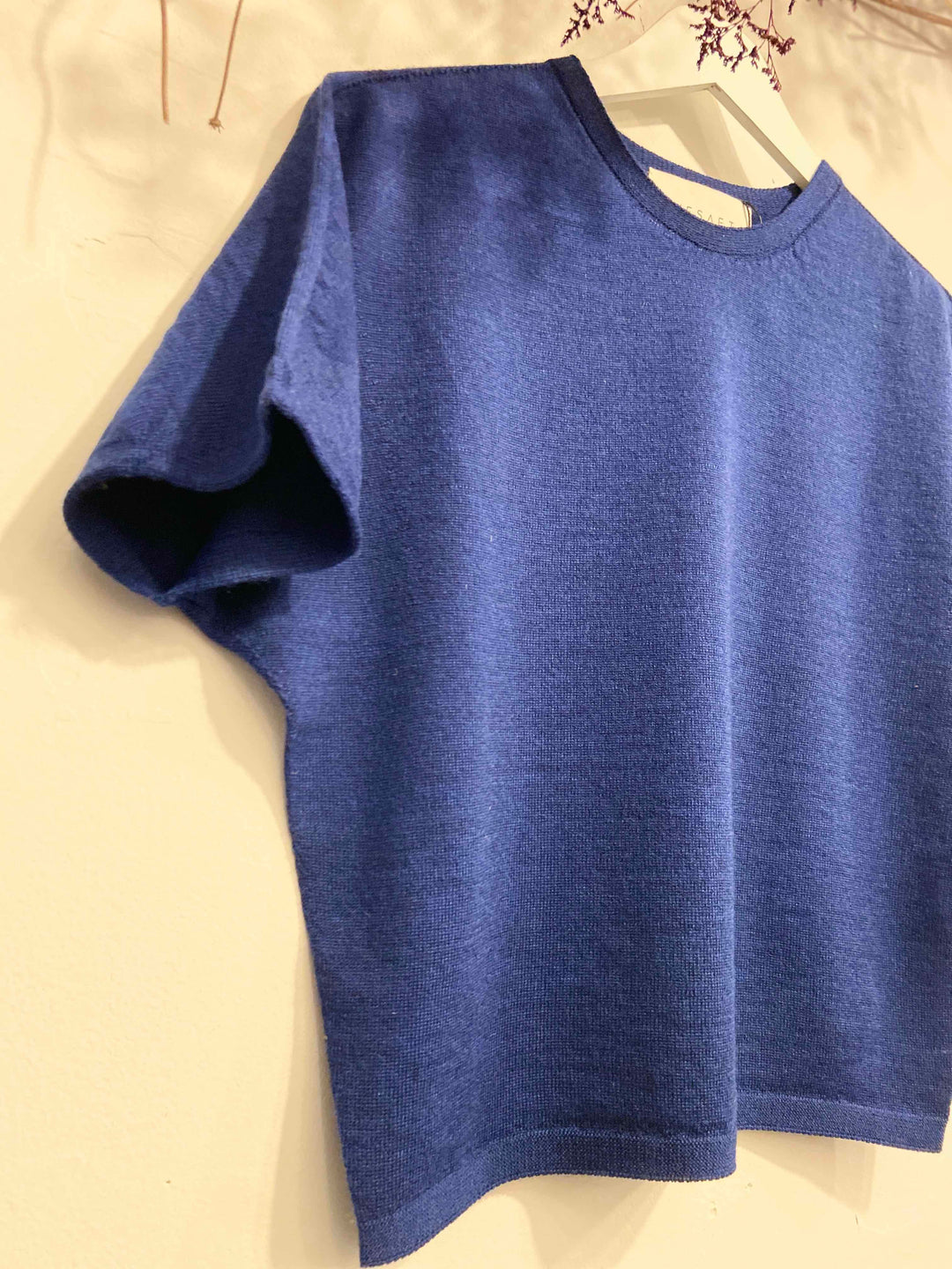 Samra, crewneck top