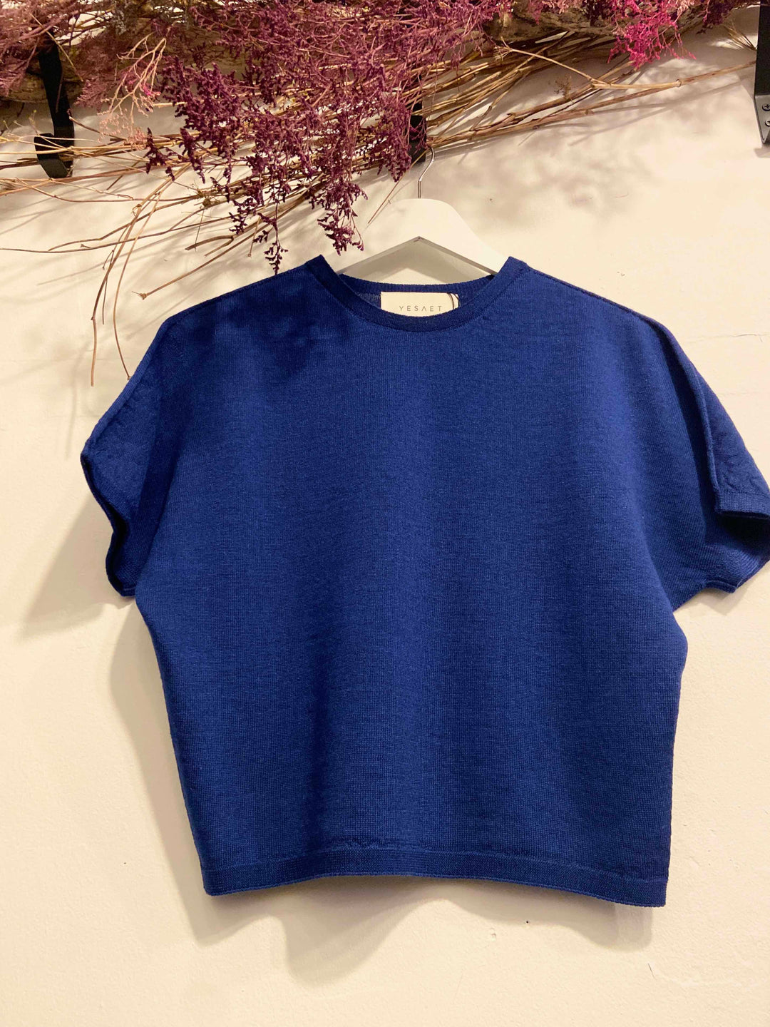 Samra, crewneck top