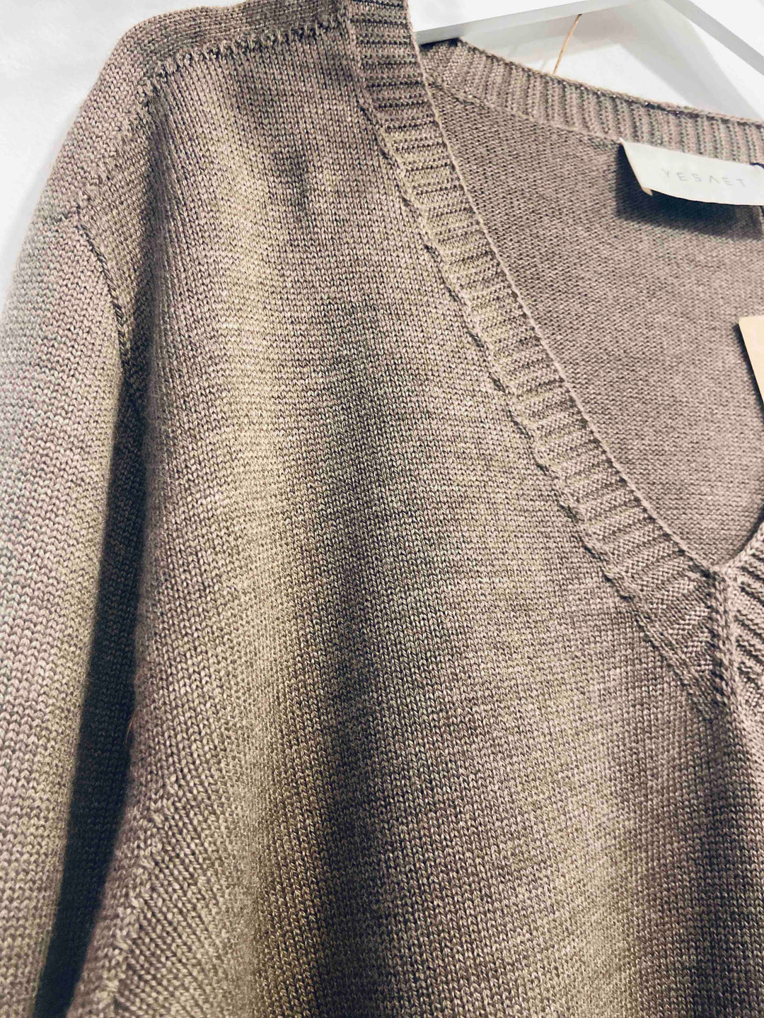 Selassie, V neck sweater