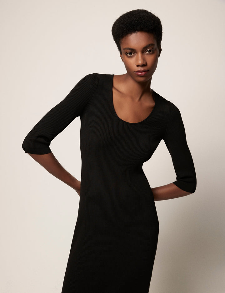 Scoopneck Dress