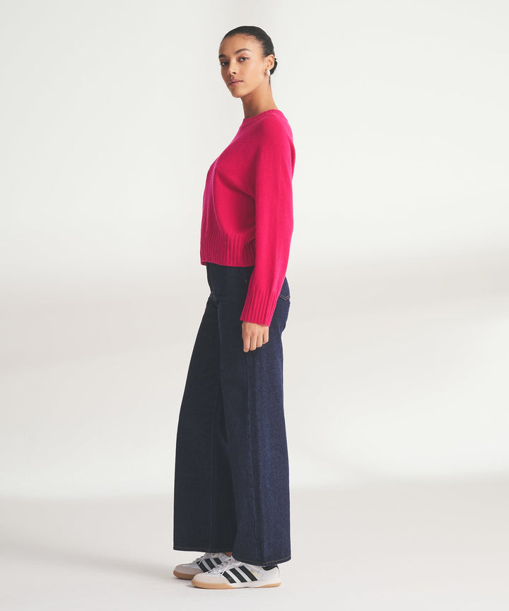 Signature Cashmere Raglan Crewneck Sweater