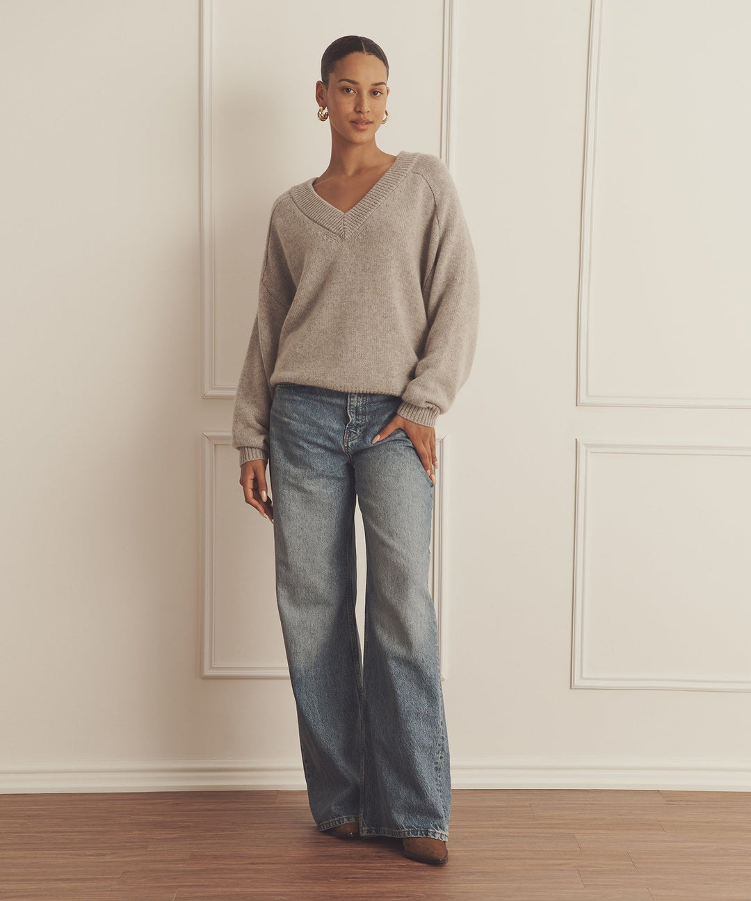 Super Luxe Cashmere V-Neck Sweater