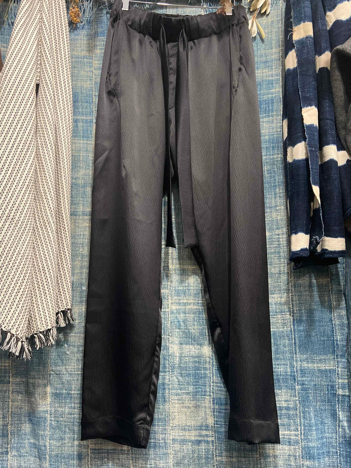 Suri Silky pant