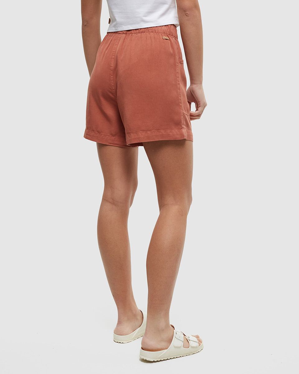Cascades Short