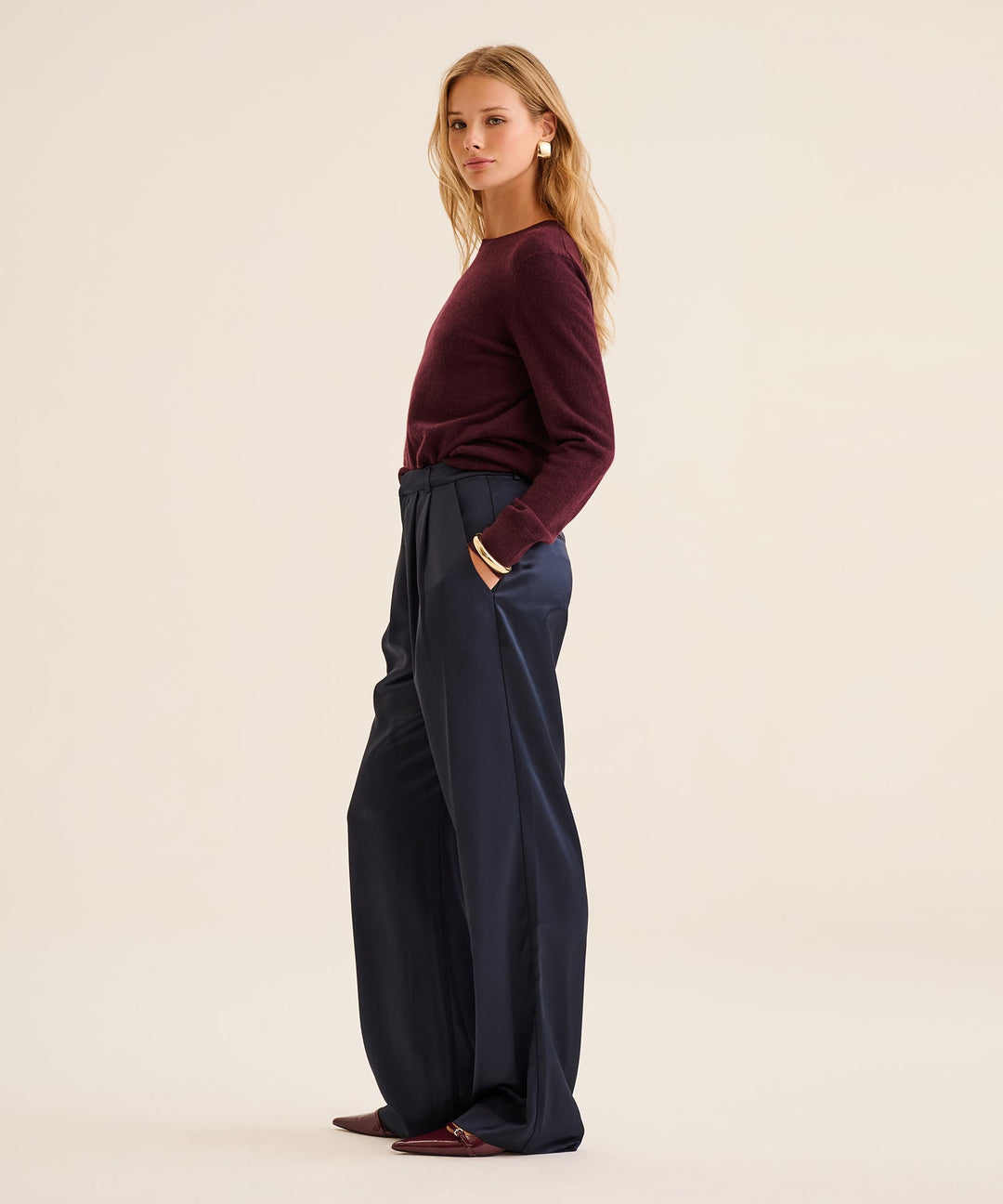 The Original Cashmere Sweater Women's