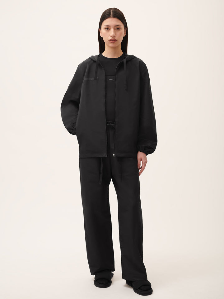 Women's (gaia)PLNT Nylon Jacket—Black