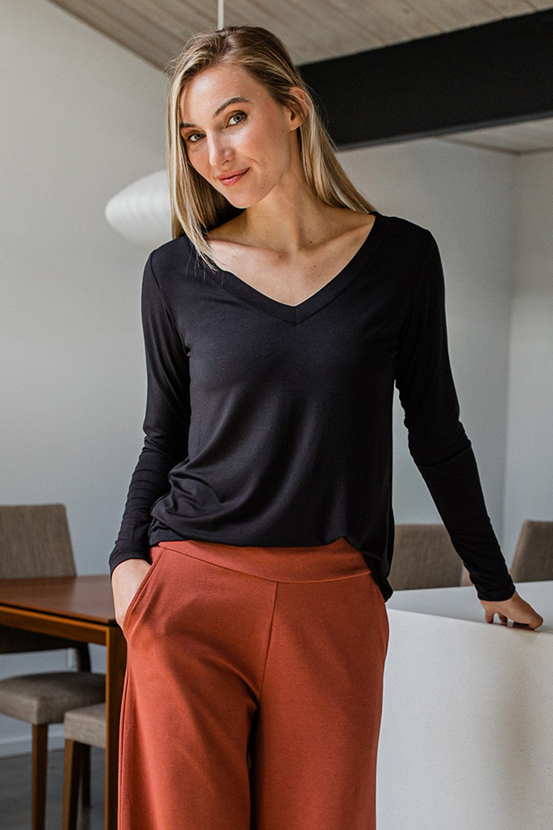 Jill V-Neck Long Sleeved Bamboo Top