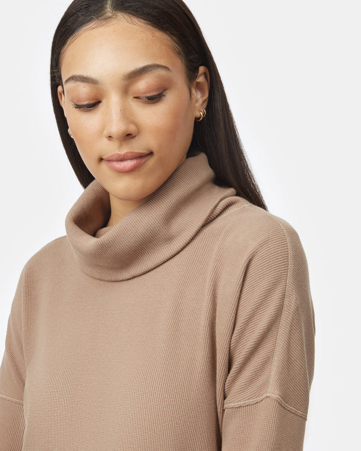 Highwood Turtleneck