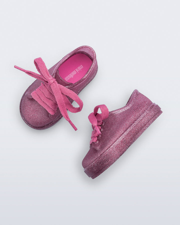 Hip Sneaker