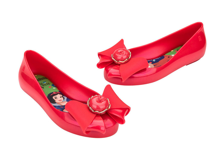 Sweet Love Snow White