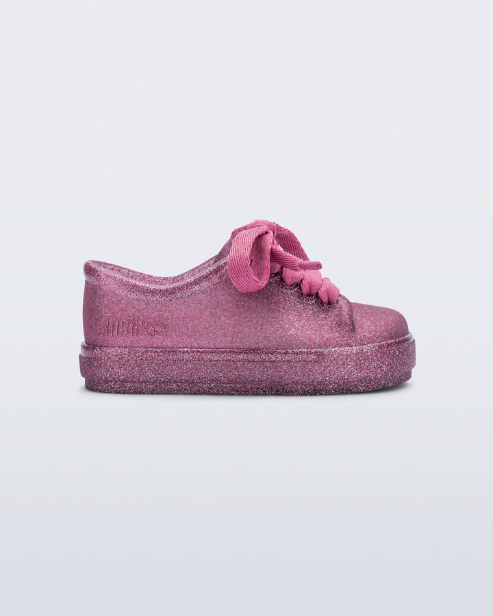 Hip Sneaker