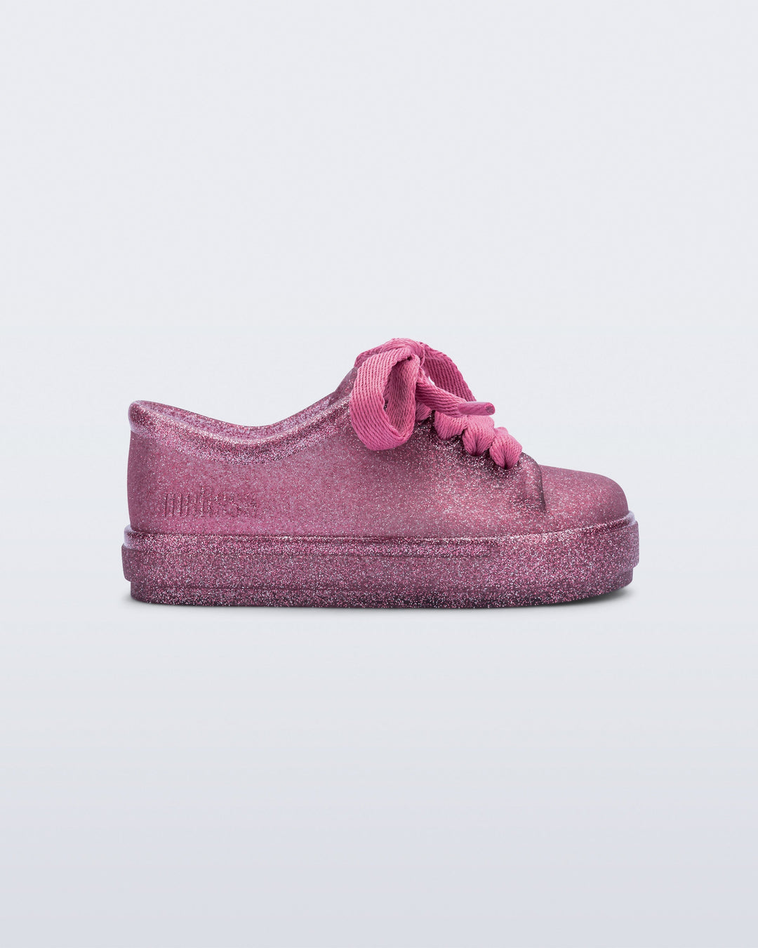 Hip Sneaker