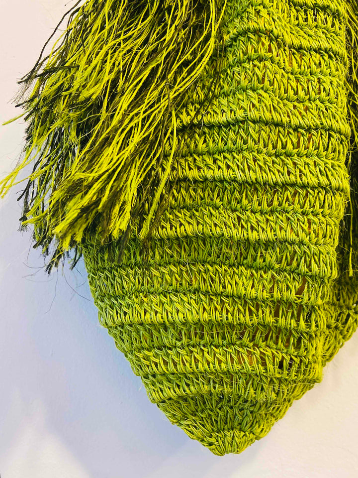 Fishtail bag