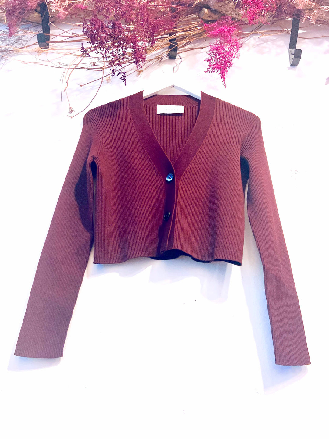 Konjit, cropped rib cardigan