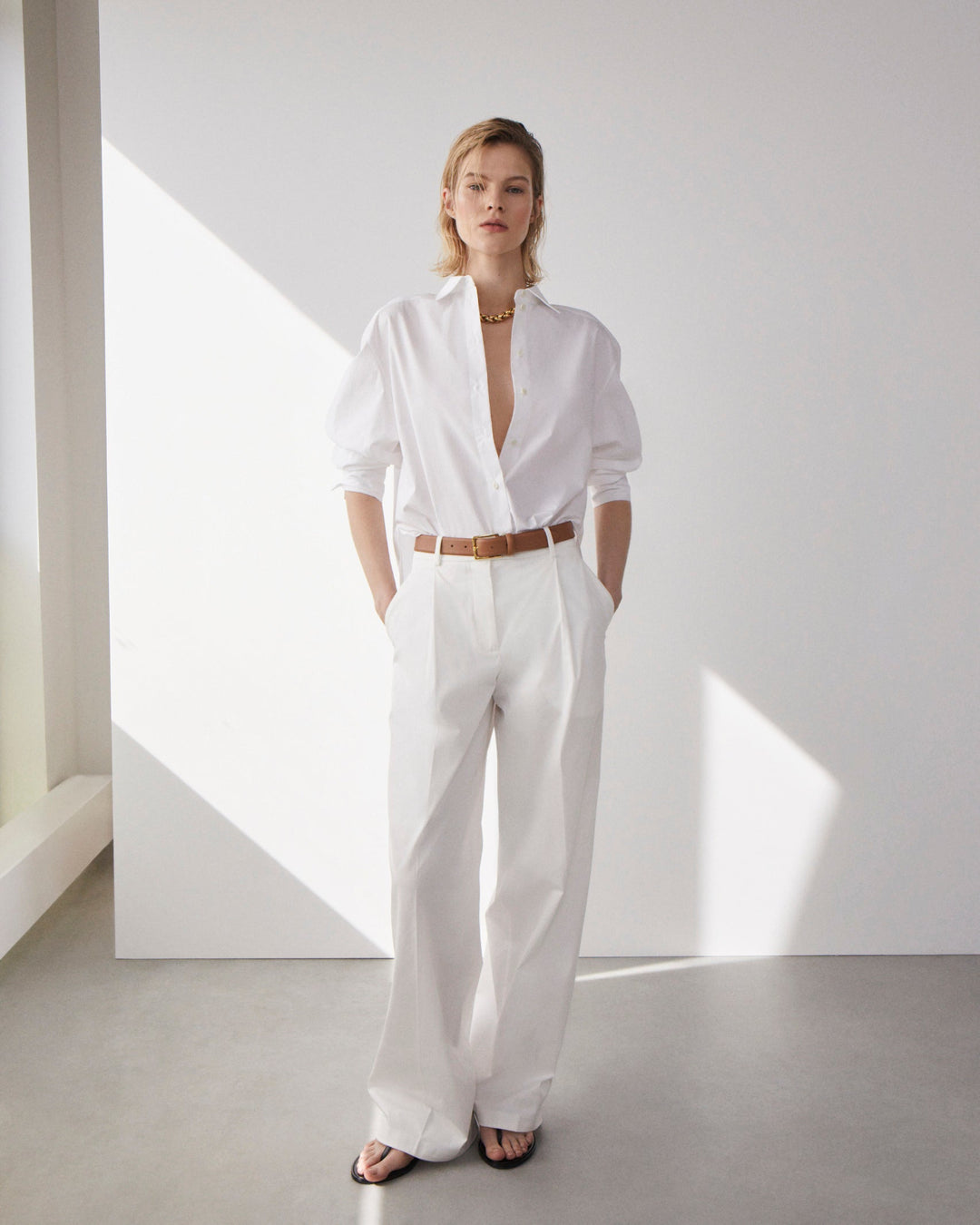 Relaxed Wide Leg Pant