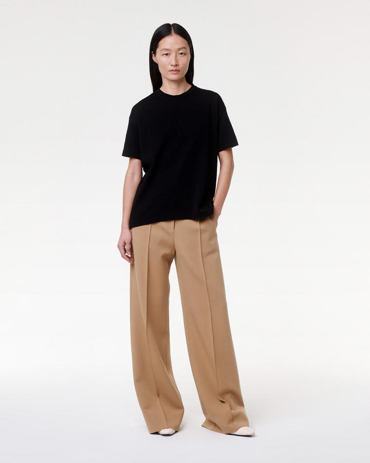 Luxe Seamed Short Sleeve
